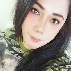 Meet your Posher, Kat